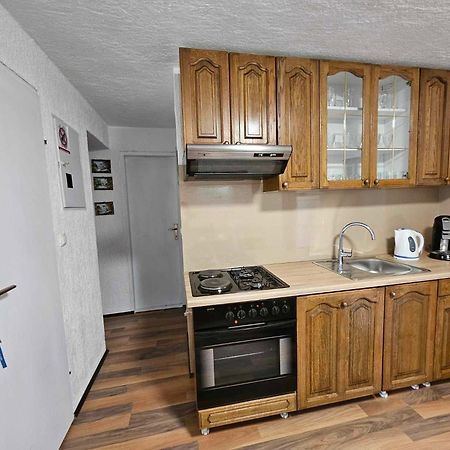 Apartman Zahira 카를로바크 외부 사진